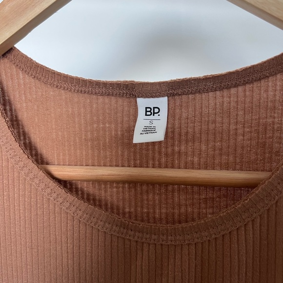 Nordstrom BP Camel Tank Small - Picture 2 of 4
